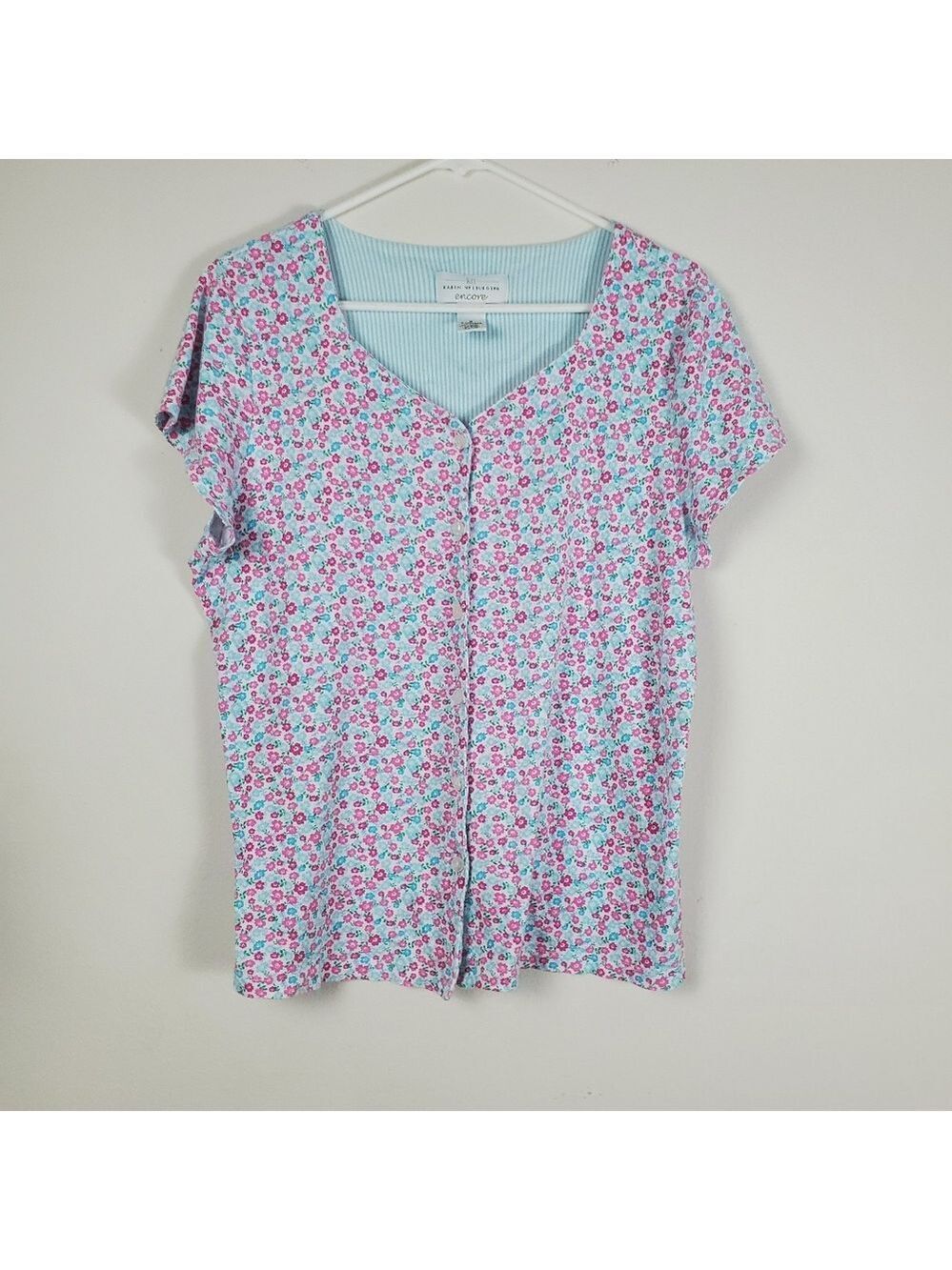 Karen Neuburger Pink Blue Floral Button Down Shirt Medium